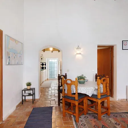 Casa Delfim - Casa Azul 3* آلتيه